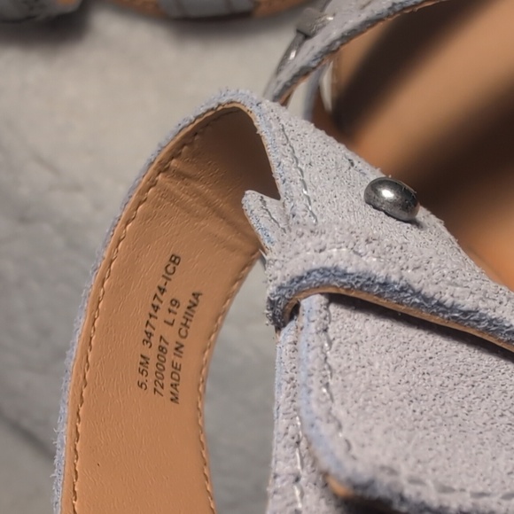 Frye Leather Evie Whipstich ankle strap two band sandals - Picture 10 of 11